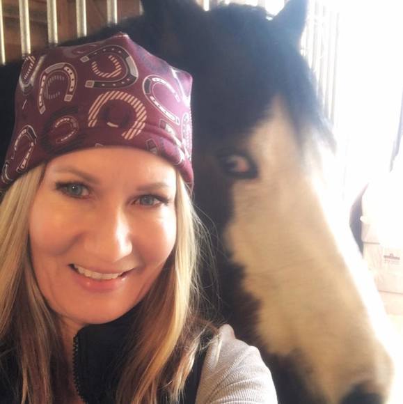 Meet your Posher, Janet - Picture 1 of 1